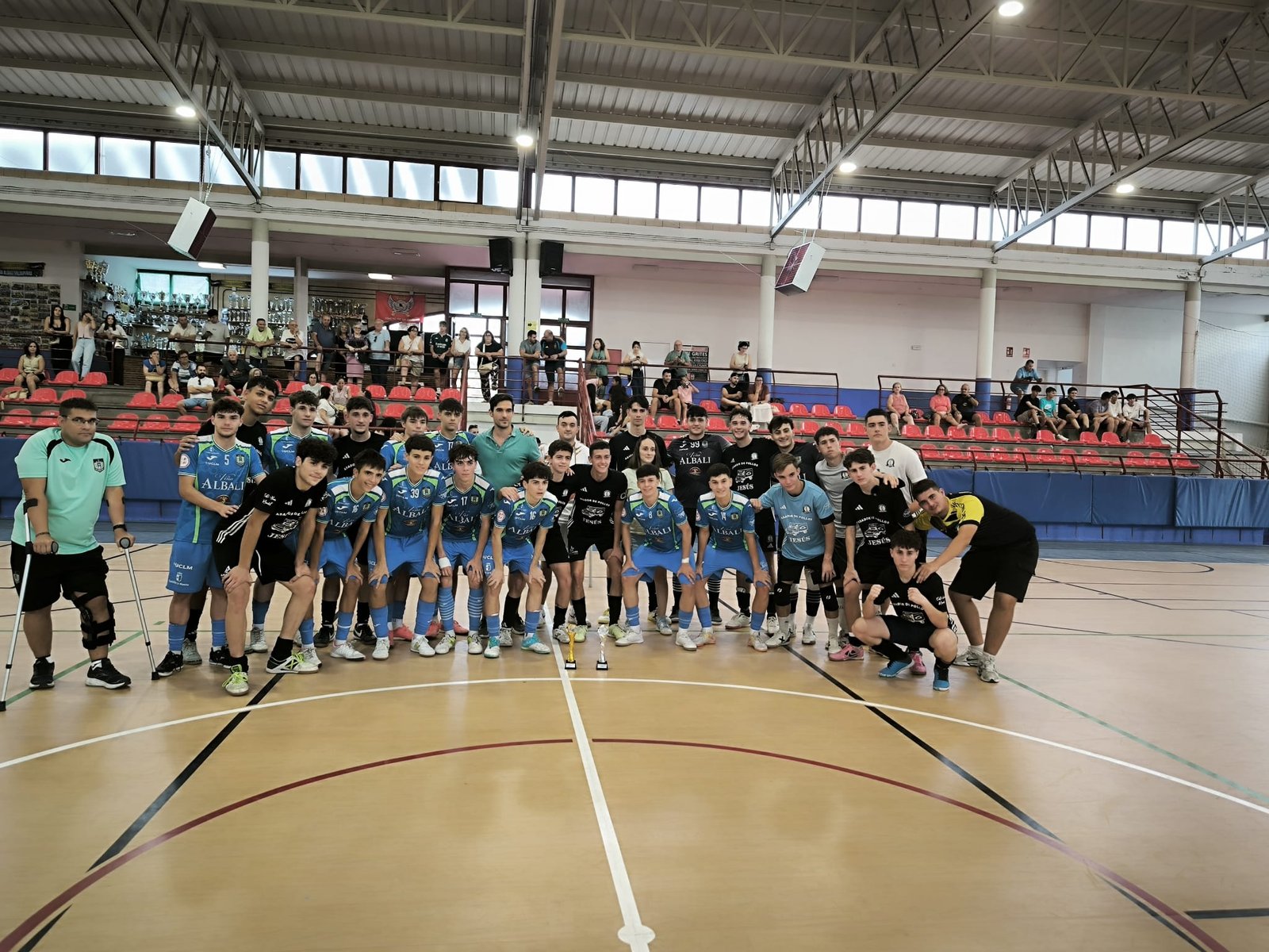 Renacer Juvenil Preferente contra Viña Albali Valdepeñas